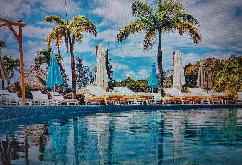 Manbana 320 Residence Kawann