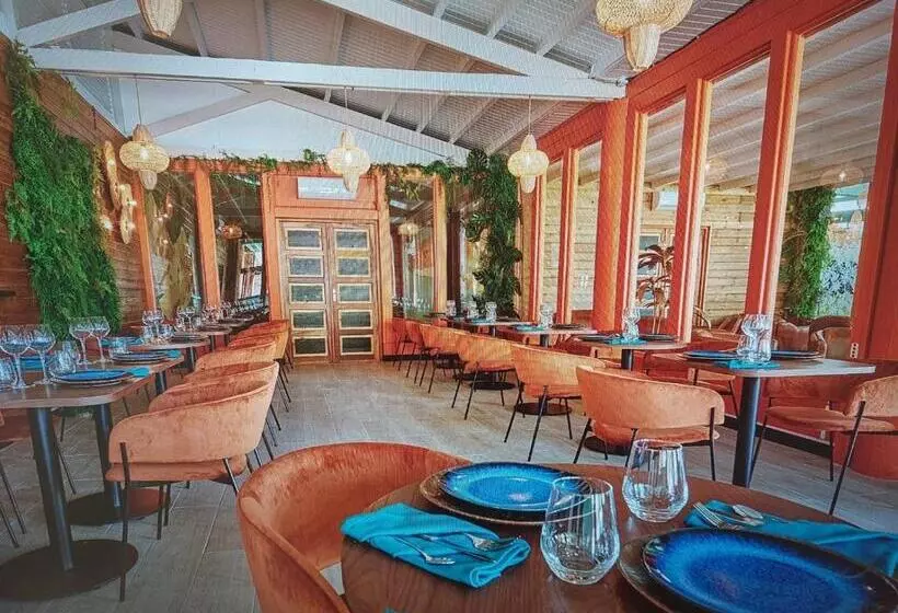 Manbana 320 Residence Kawann