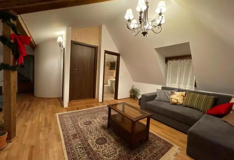 Majatalo Apartament Tisa   Cătun
