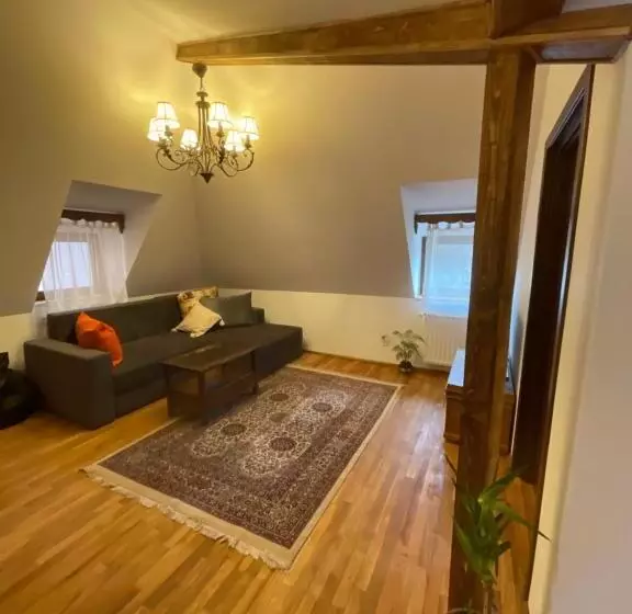 Majatalo Apartament Tisa   Cătun