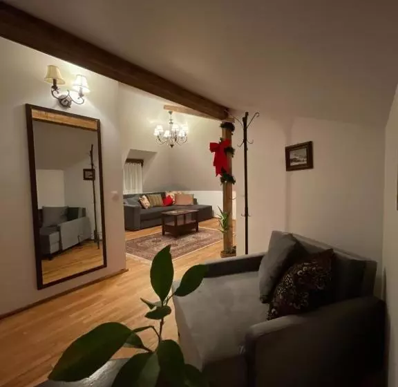 Majatalo Apartament Tisa   Cătun