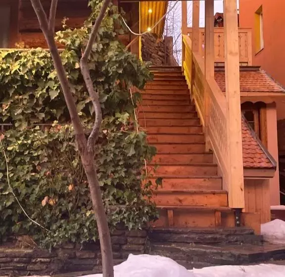 Majatalo Apartament Tisa   Cătun