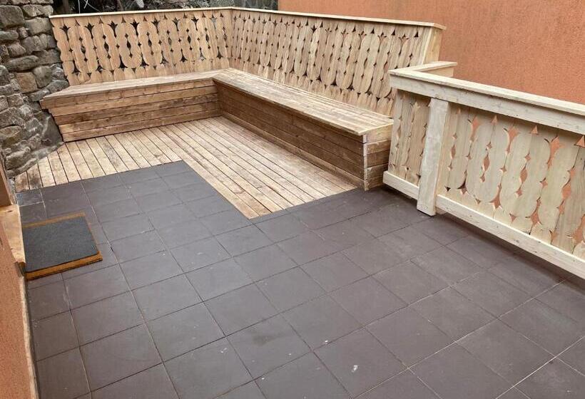 펜션 Apartament Tisa Cătun