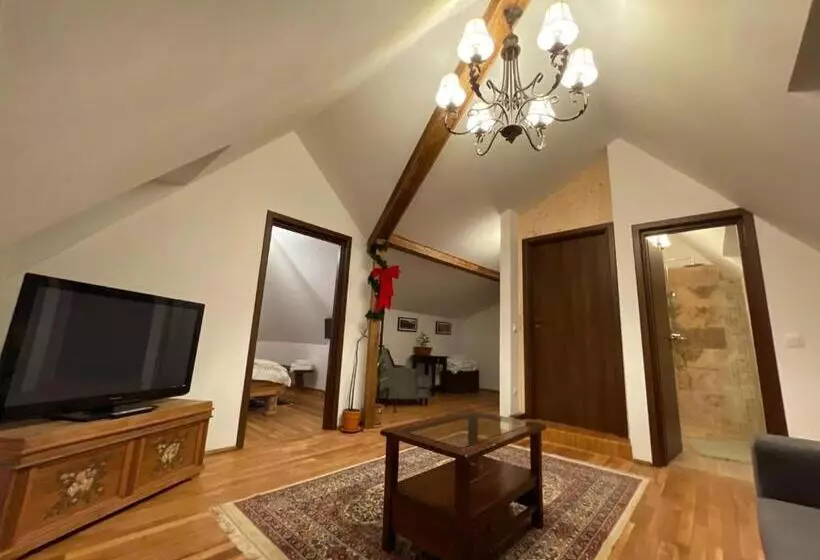 Majatalo Apartament Tisa   Cătun