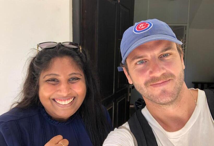 פנסיון Fairline Gardens Hiriketiya