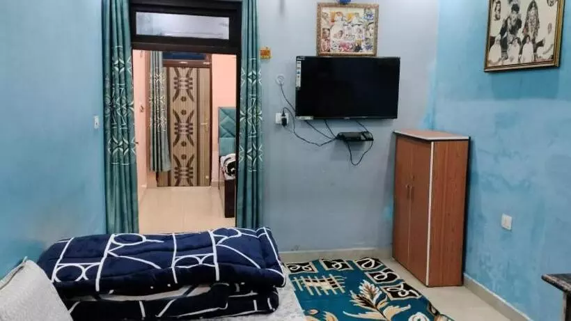 ペンション Priyamvada Family Homestay