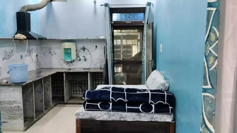 ペンション Priyamvada Family Homestay