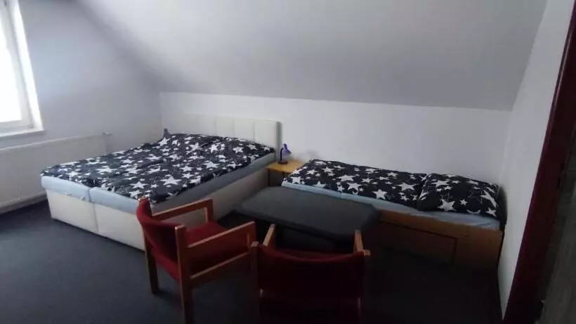 ペンション Ubytování Na Stráni