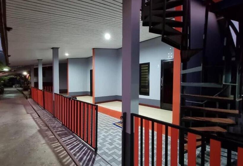 استراحتگاه Limlay House Trat