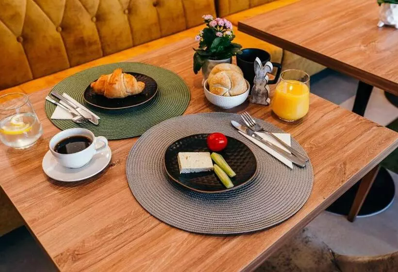 Rk Hotel Ghimbav