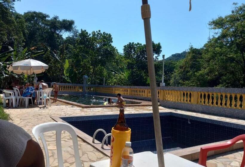 ユースホステル Pousada Sítio Santa Rita