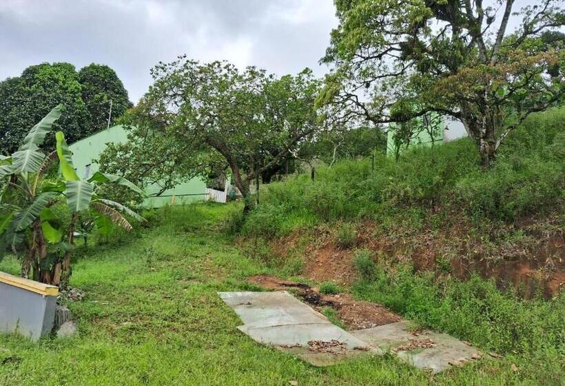 ユースホステル Pousada Sítio Santa Rita