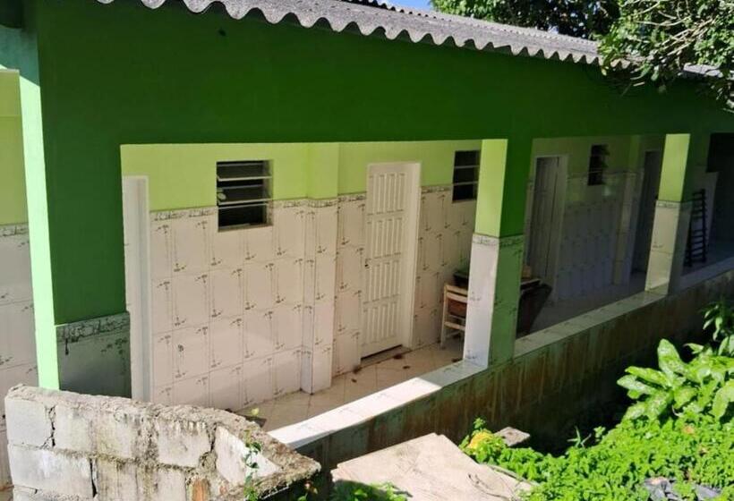 ユースホステル Pousada Sítio Santa Rita