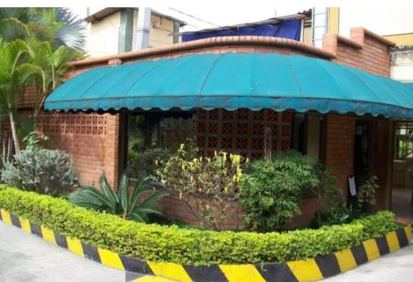 Aparta Hotel Plenitud