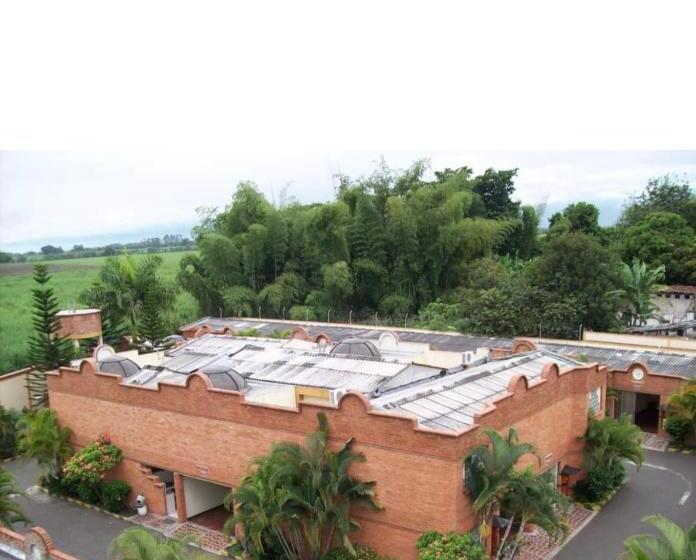 Aparta Hotel Plenitud