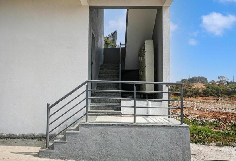 호텔 O Sln Comforts