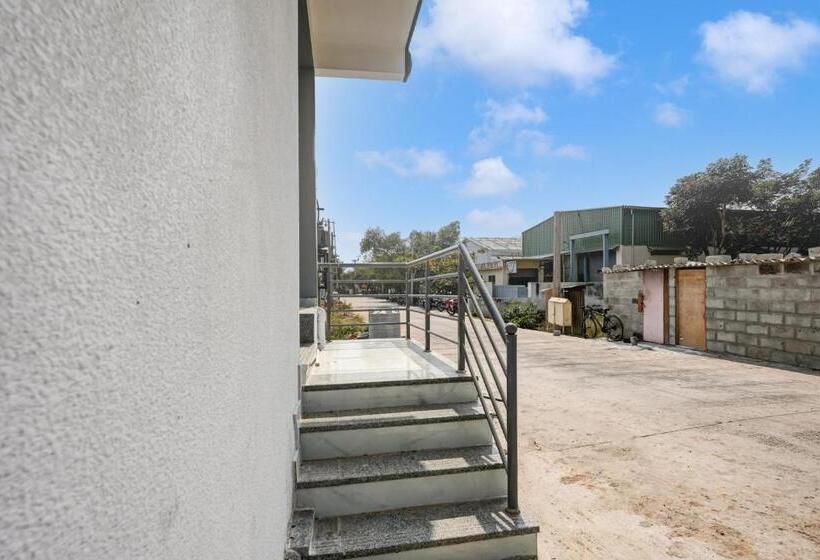 호텔 O Sln Comforts