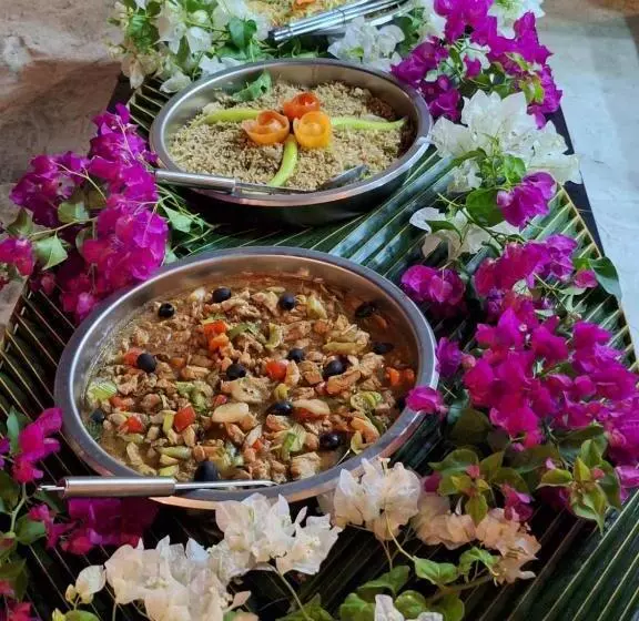 هتل Fulidhoo Hathaa Retreat