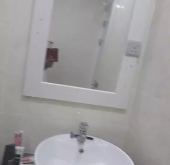 هتل Fulidhoo Hathaa Retreat