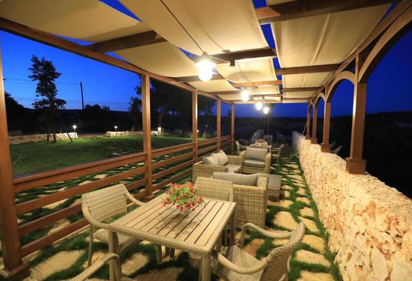 ホテル La Valle Delle Rose