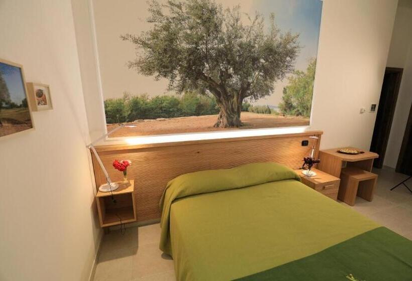 ホテル La Valle Delle Rose