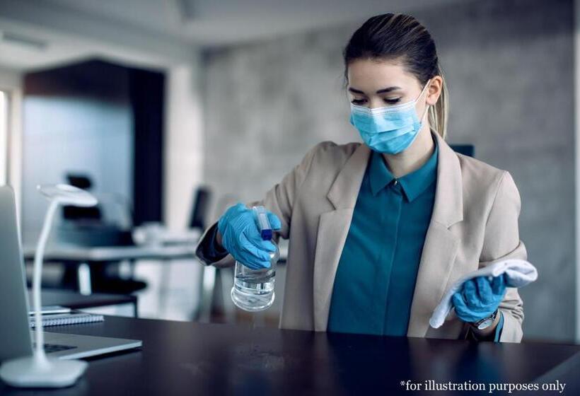 ホテル The Grand Narmada