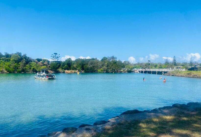 펜션 Brunswick Riverfront Guest House