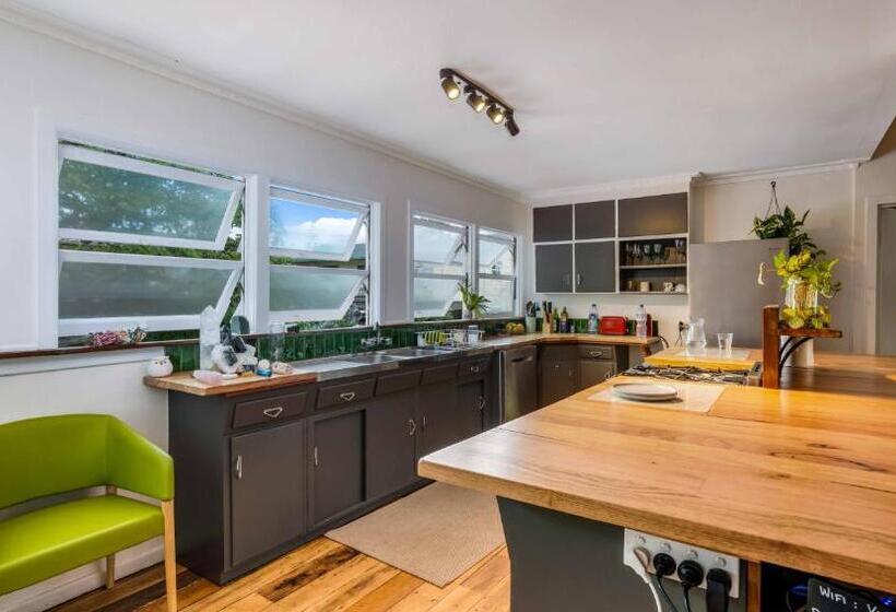 بنسيون Brunswick Riverfront Guest House