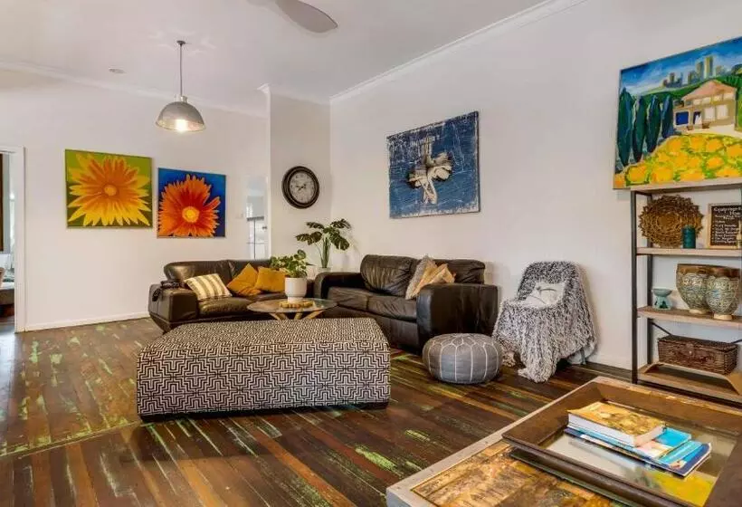 Majatalo Brunswick Riverfront Guest House