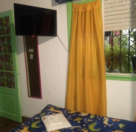 پانسیون Hostal Green House