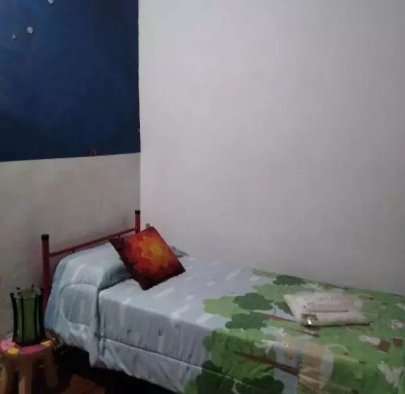 پانسیون Hostal Green House