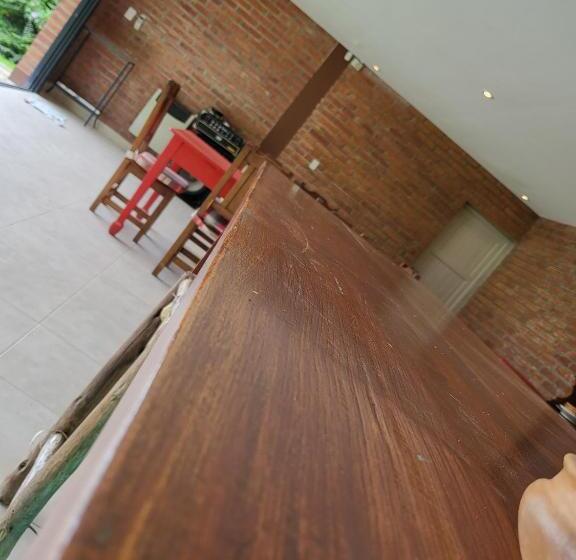 פנסיון Las Pircas 182