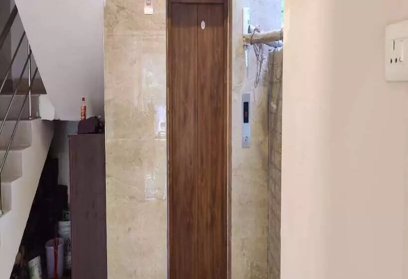 پانسیون Yoga Inn