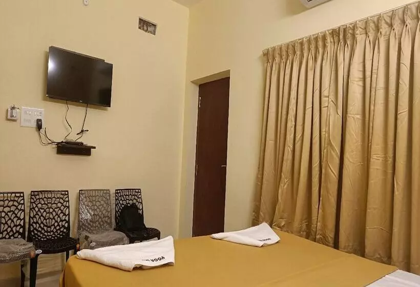 پانسیون Yoga Inn
