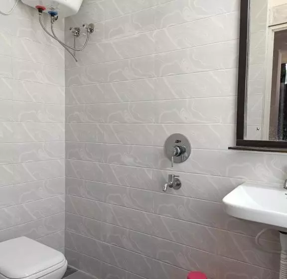 Arnnapurna Hotel & Resort