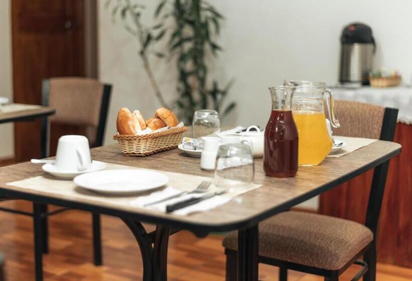 Bed & Breakfast Escobedo’s Inn Machupicchu