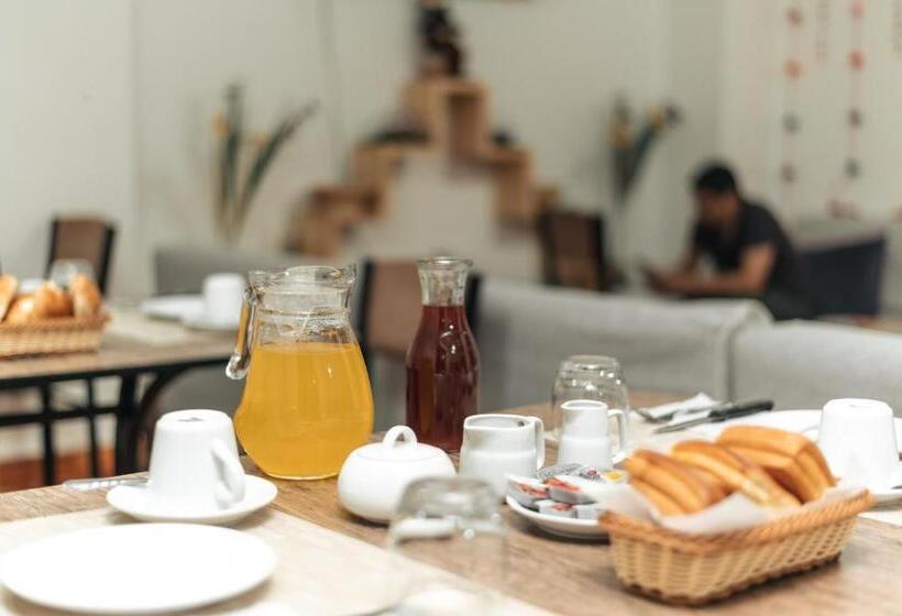 Bed & Breakfast Escobedo’s Inn Machupicchu