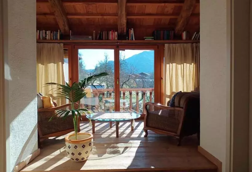 Aamiaismajoitus (B&B) La Farie