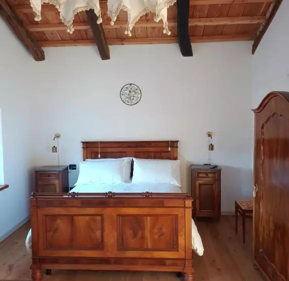 Aamiaismajoitus (B&B) La Farie