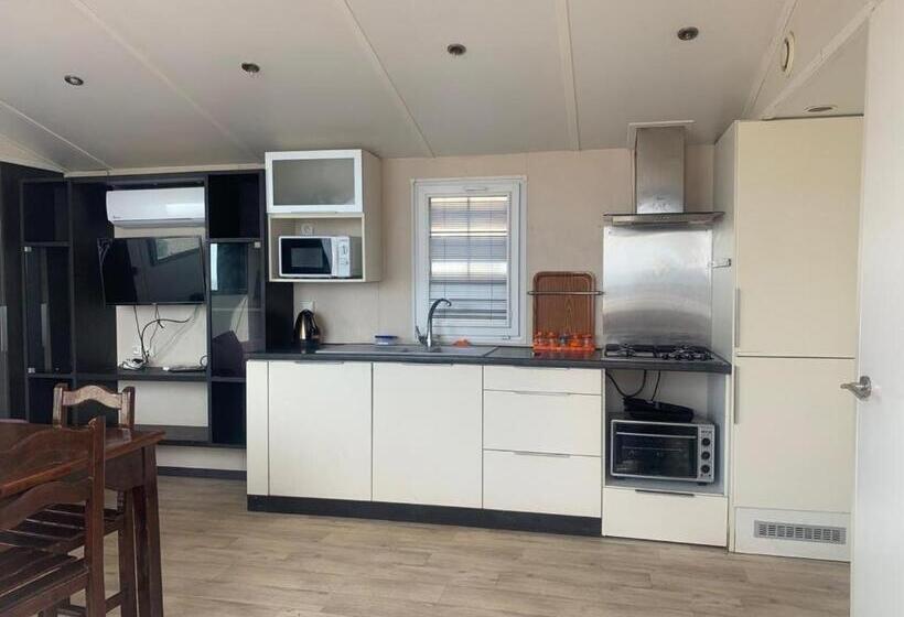 Camping Wassay Beach