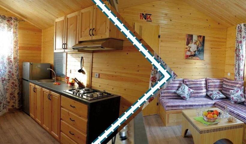 Camping Wassay Beach