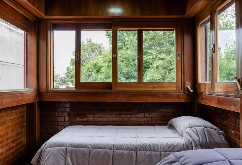 Casa Roble   B&b