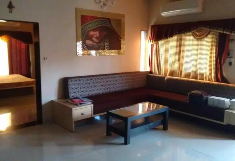 ホテル Bhagrecha Farms   A Memorable Farm Stay
