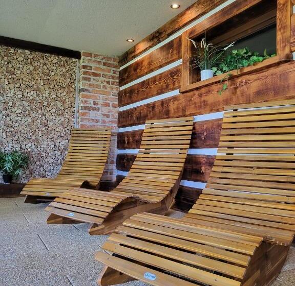 בית מלון כפרי Styl Hlinsko