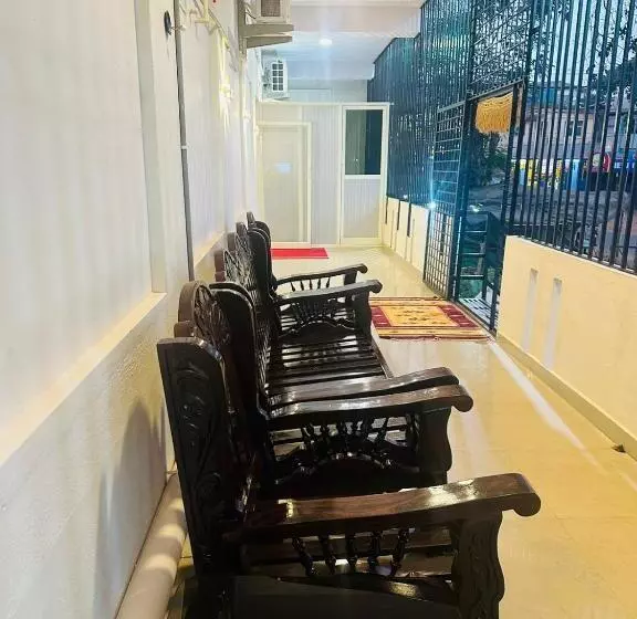 Hotelli Yatri Nivas Sagara