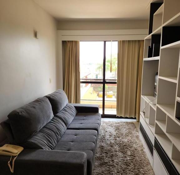 Moderno Flat Lake Side