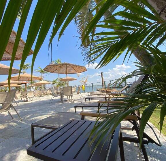 Moderno Flat Lake Side