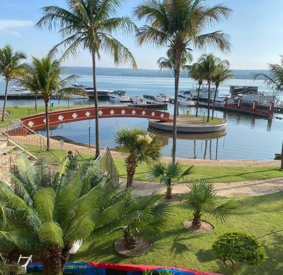 Moderno Flat Lake Side