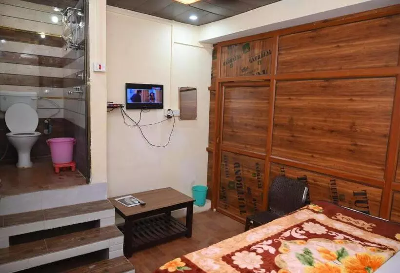 Majatalo Anjaneya Dham Guest House