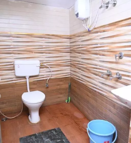 Majatalo Anjaneya Dham Guest House